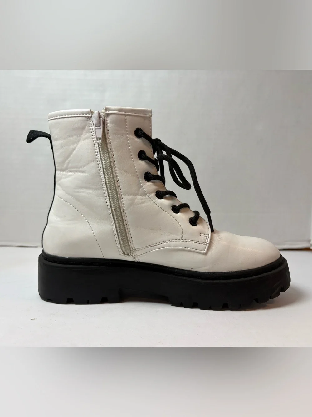 Steve Madden boots have